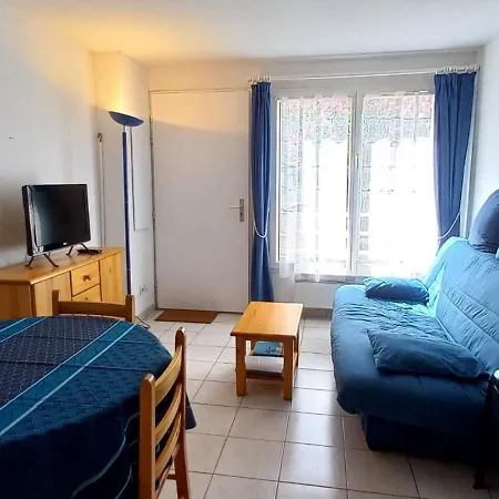 Joli Pavillon Pour 6 Personnes A 50m De La