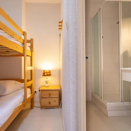 Dom wakacyjny Joli Pavillon Pour 6 Personnes A 50m De La *