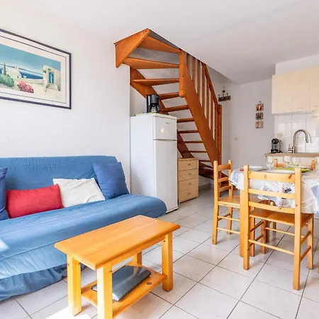 Dom wakacyjny Joli Pavillon Pour 6 Personnes A 50m De La