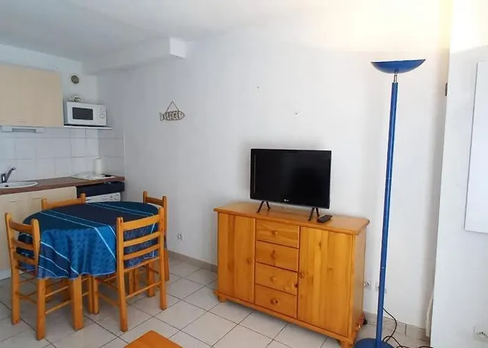 Σπίτι διακοπών Joli Pavillon Pour 6 Personnes A 50m De La *